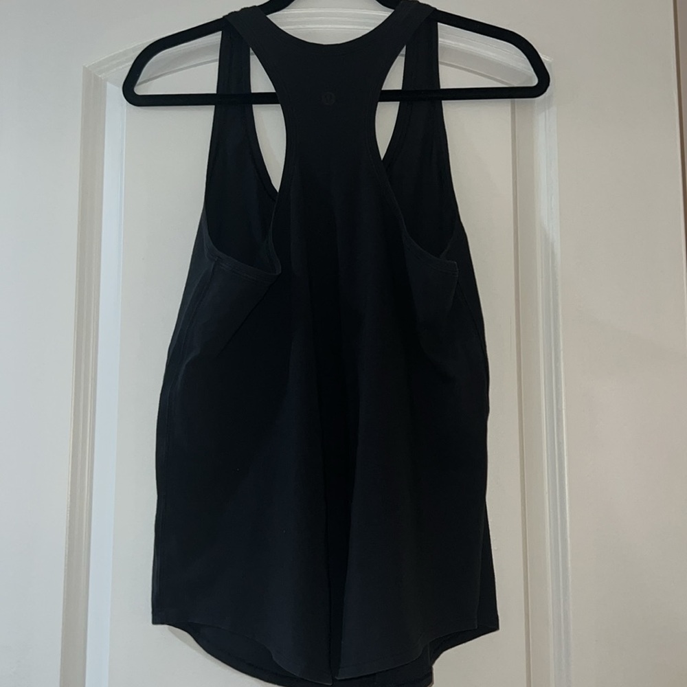 Lululemon tank - Picture 2 of 3